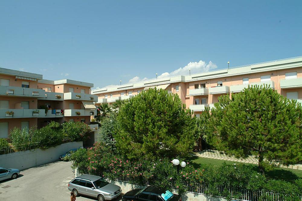 Residence Azzurro Massignano Extérieur photo