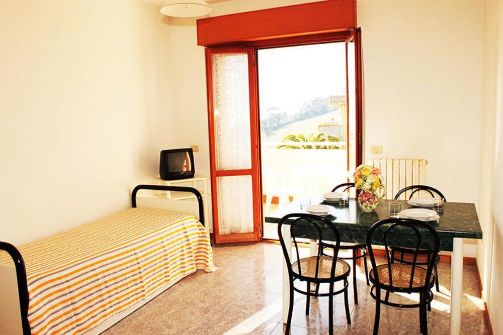 Residence Azzurro Massignano Extérieur photo